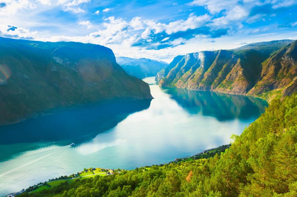 挪威奇緣，挪威旅遊絕不能錯過的１０大景點 挪威 松恩峽灣
