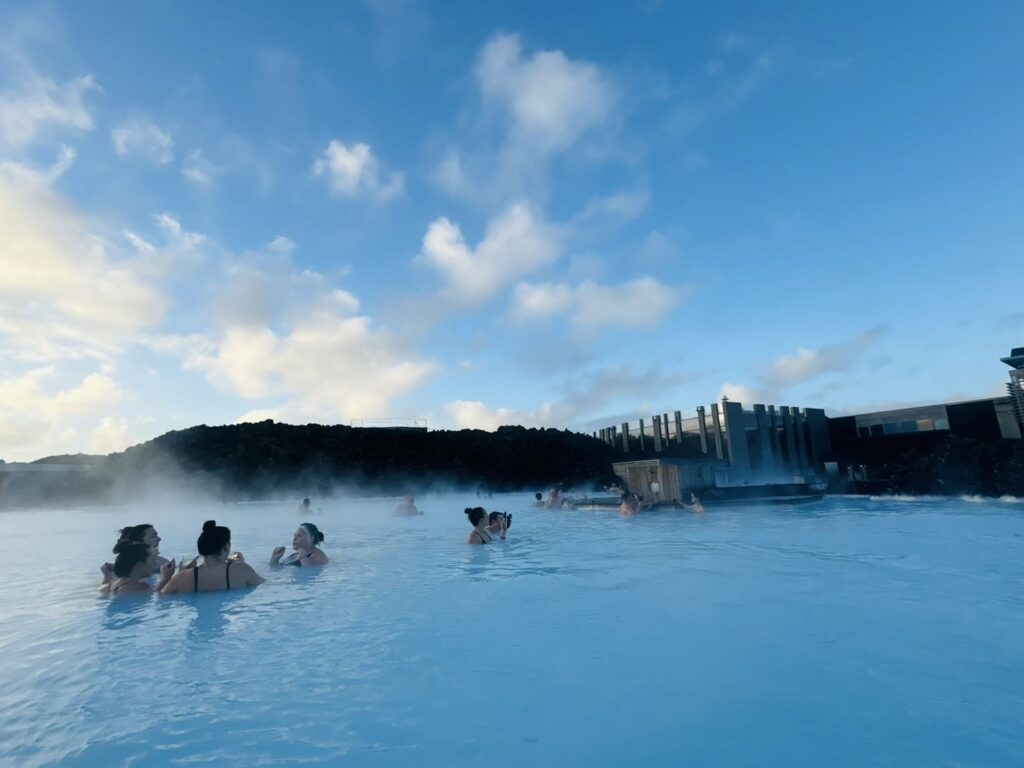 山富旅遊帶您輕鬆追極光，享受極致北歐體驗 S 7962792