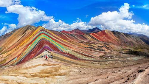 山富旅遊正式推出 Premium Select 高端奢華旅遊 祕魯 庫斯科 彩虹山 shutterstock 1098860990
